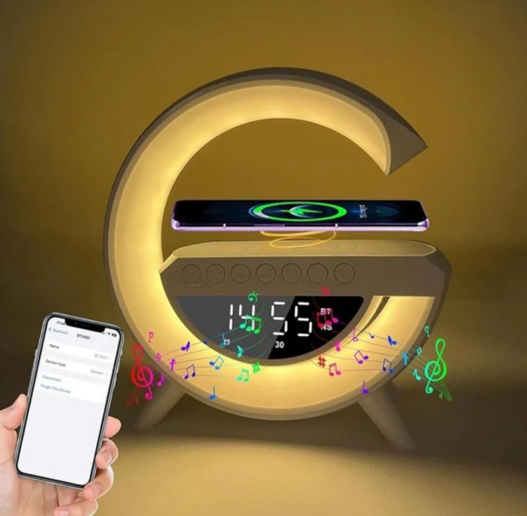 Lampa Smart Multifunctionala 4 in 1, Ceas digital, Alarma, Radio, Boxa Bluetooth, Difuzor 5W, Lumini ambientale LED cu sincronizare muzicala, Incarcator wireless 15W, App control, Alb